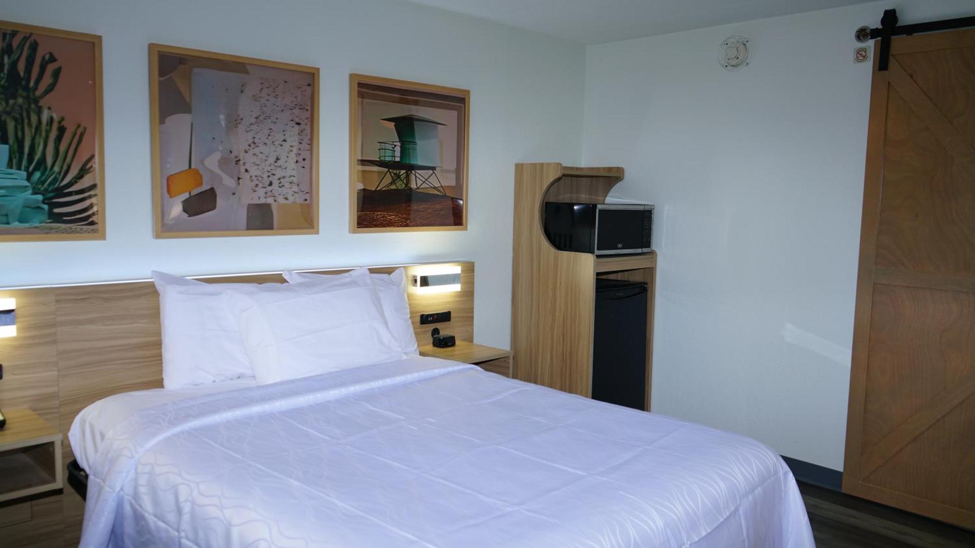 Waterfront Inn Phl Airport Essington Eksteriør billede
