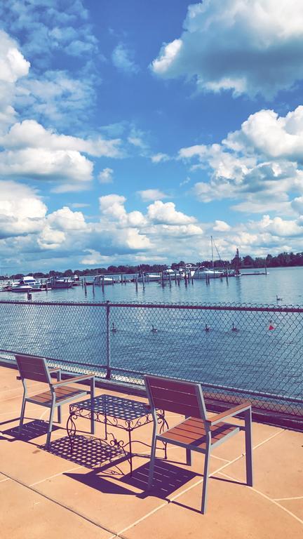 Waterfront Inn Phl Airport Essington Eksteriør billede